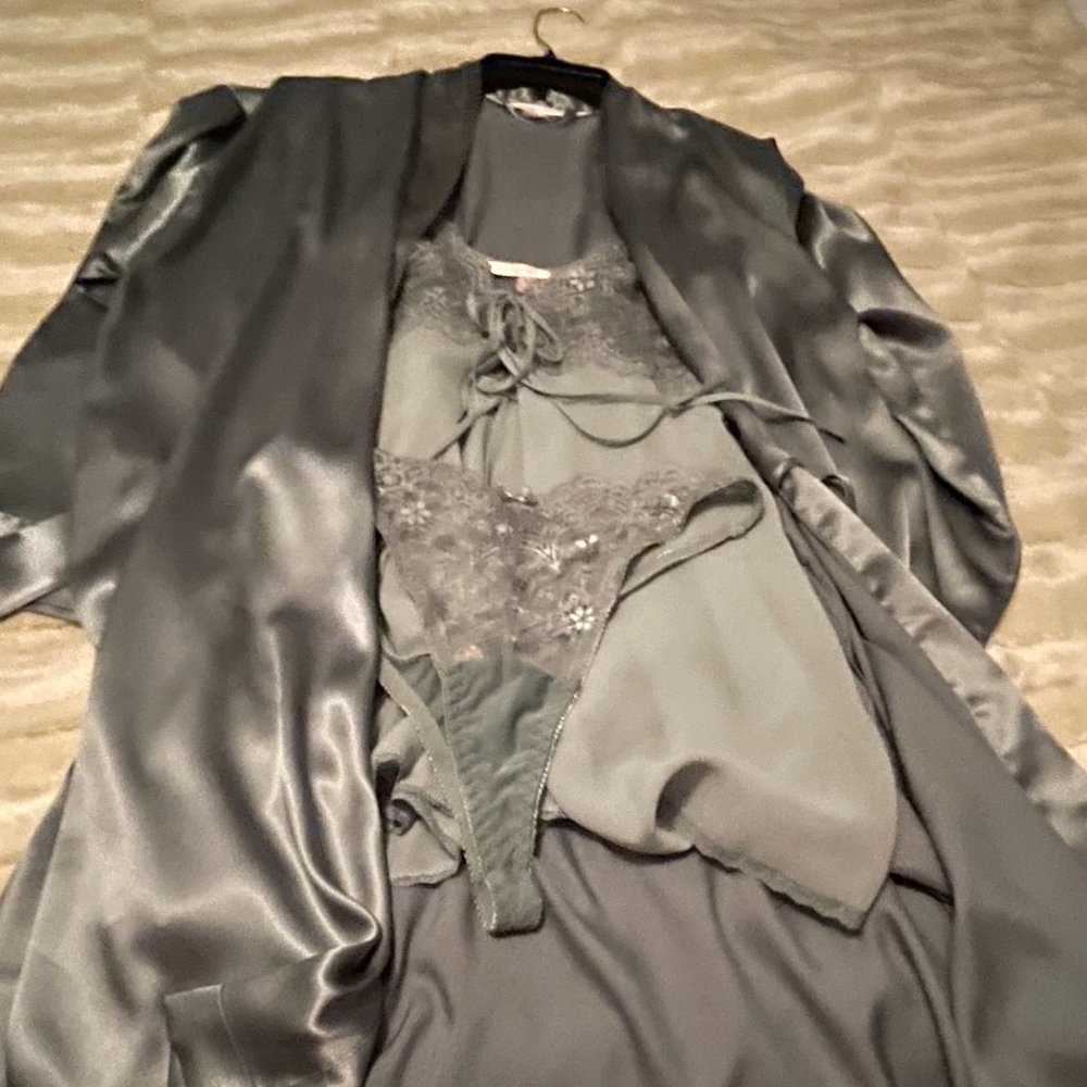 Victoria's Secret Gray Silk Kimono Robe with sequined baby doll nightgown set